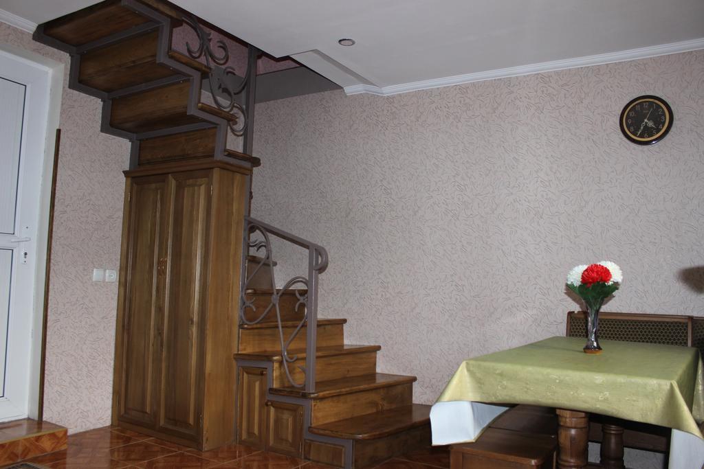 Guest House Borjomi Star Oda fotoğraf